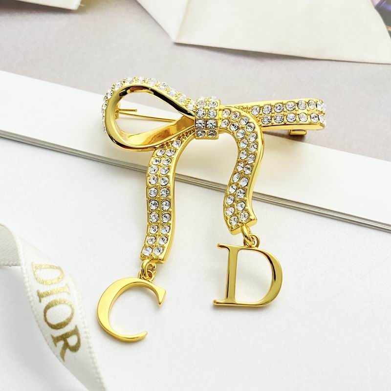 Dior Brooch 05yxs02